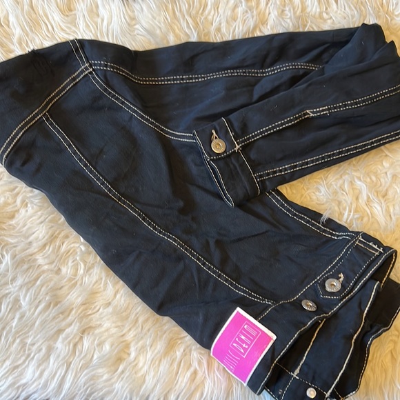 Classic Denim Dark Wash Stretch Jean Jacket - Picture 3 of 3